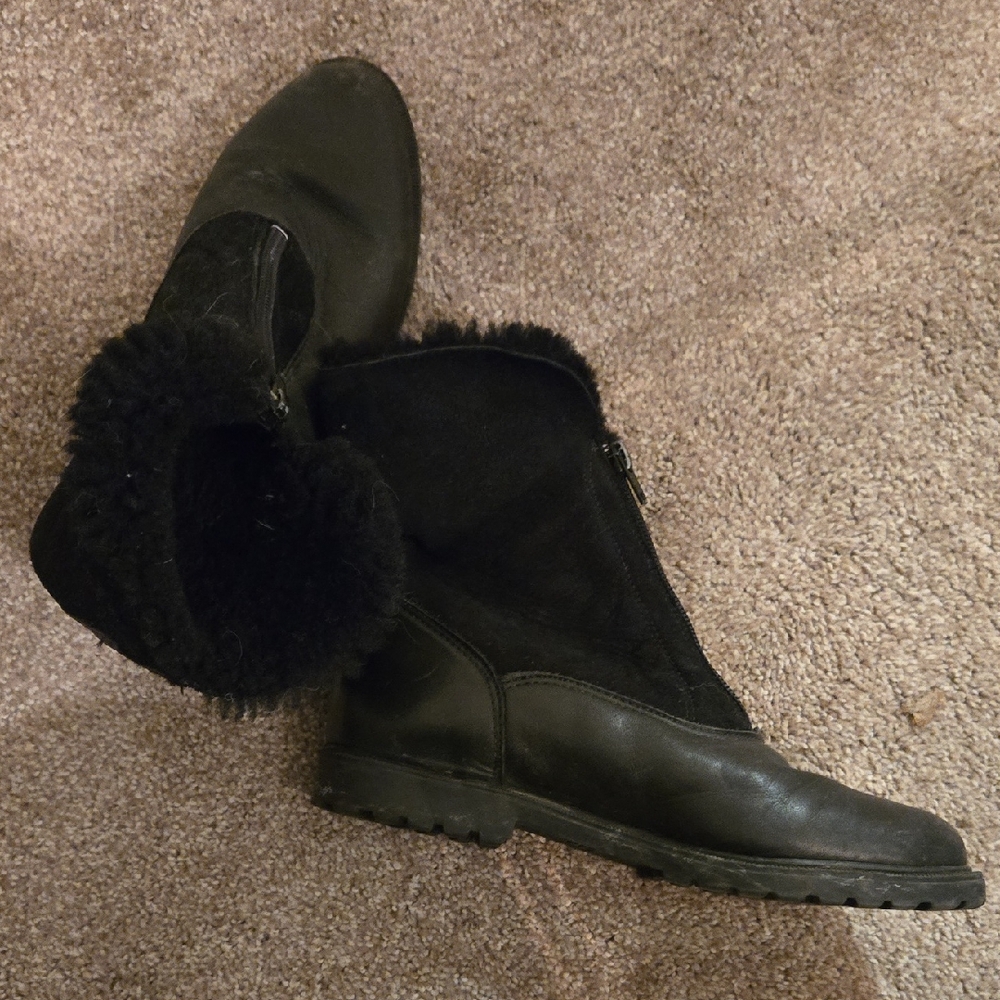 Black Suede and Leather Boots with Fur Lining